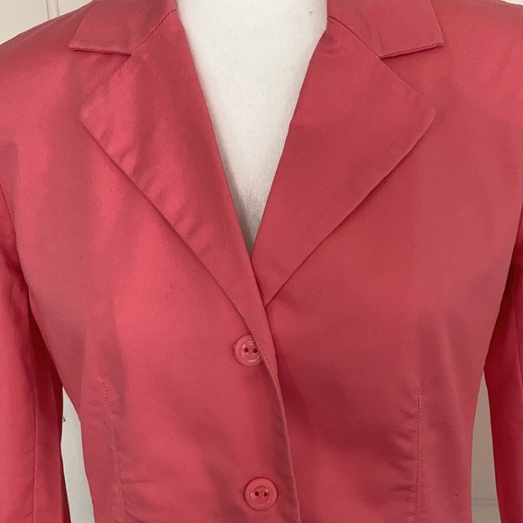 Darling cotton fitted jacket in deep peach color, size 8 - Picture 2 of 8